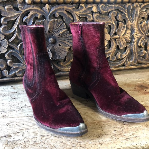 RARE Free People Barbary Velvet Snake Print Western Steel Tip Ankle Boots 37/7 - Picture 9 of 17